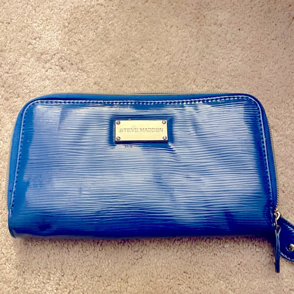Steve Madden wallet